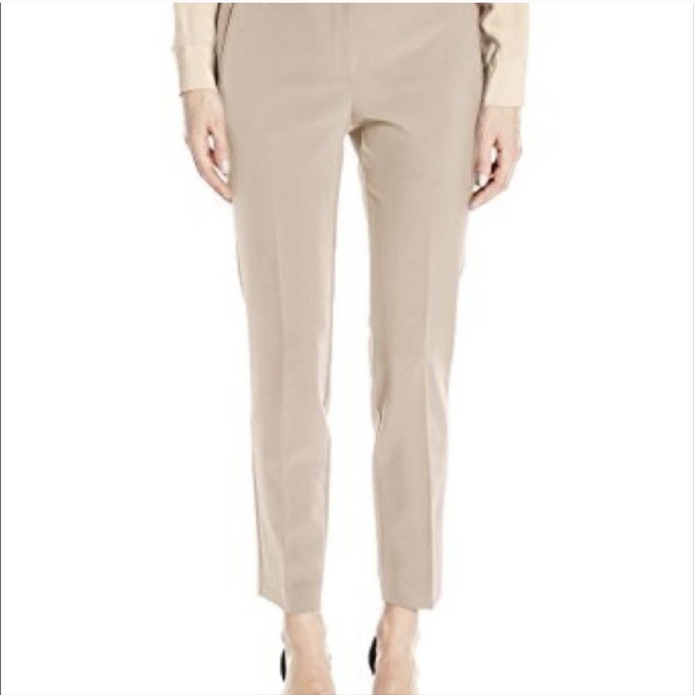 Adrianna Papell Khaki Ankle Pants Size 6